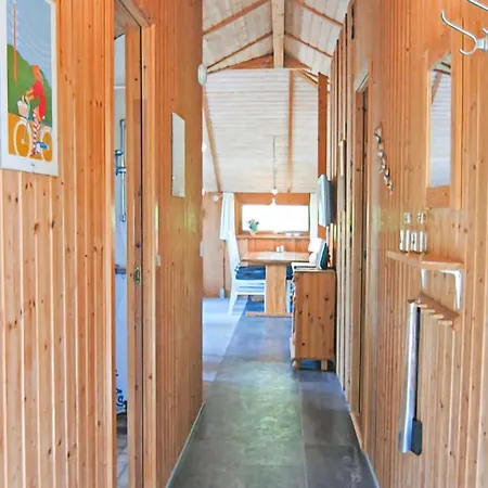 3 Bedroom Cozy In * Neksø