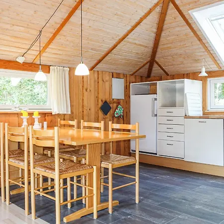 3 Bedroom Cozy In * Neksø